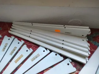 Cartela doble adaptable sobre guía