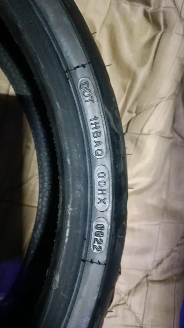 Neumático Michelin Road 6 120/60 ZR 17 moto