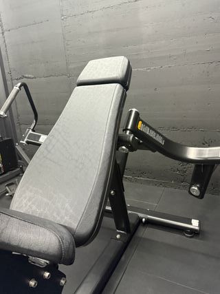 TITANIUM STRENGTH Aperturas de Pecho Inclinadas