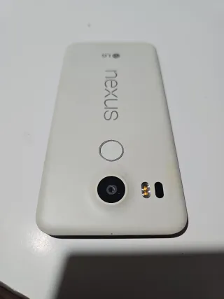 Telefono mobile LG Nexus LG-h791 con 32 GB di memoria