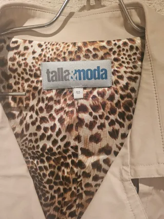 Gabardina Talla-Moda Beige