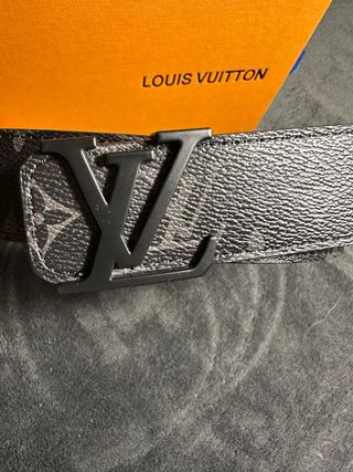 Cintura Louis Vuitton Nero con Fibbia LV