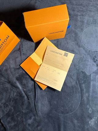 Cintura Louis Vuitton Nero con Fibbia LV