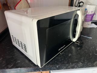 Microondas Orbegozo con Grill