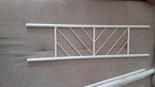 Cabecero de metal blanco nuevo para cama de 90