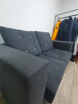 Sofá Gris 180cm x 85cm x 70cm