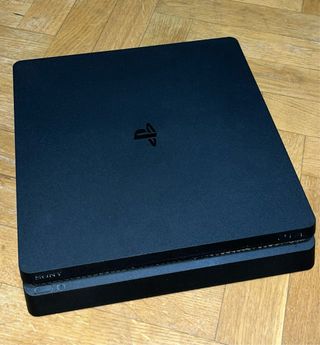 PS4 Slim 500GB Negra