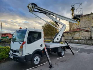 Camion CESTA ELEVADORA 3.500KG