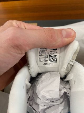 New Balance 9060 Beige/Bianco