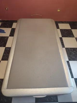 Canapé abatible tapizado