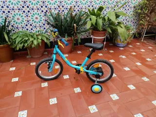 Bicicleta infantil azul
