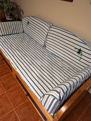 Cama nido 80cm.  Combinado de madera y azul.