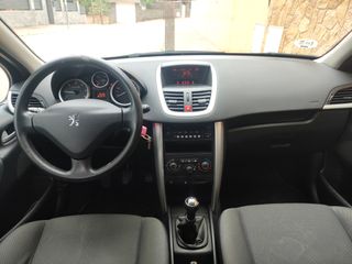 Peugeot 207 Plus