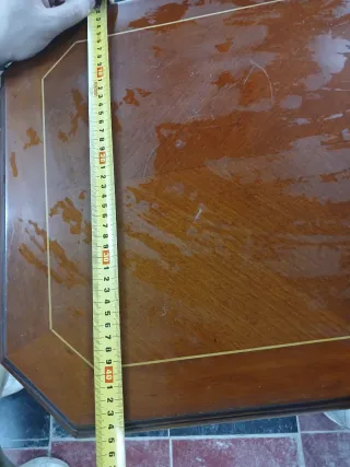 Mesa auxiliar de madera octogonal
