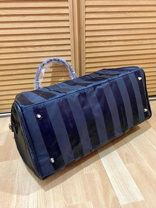 Bolsa viaje Victoria's Secret negra rayas