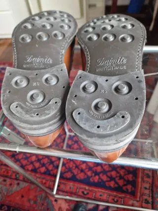 Zapatos de vestir de cuero miel