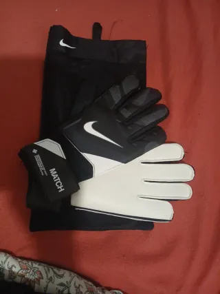 Guantes de portero Nike Match