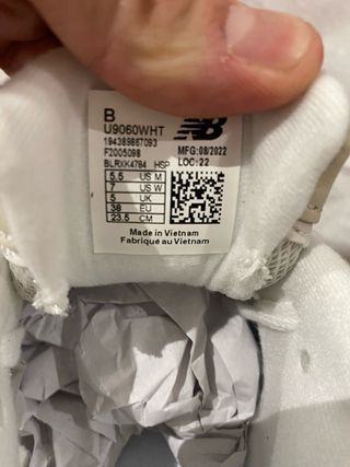 New Balance 9060 Beige/Bianco