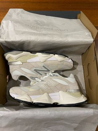 New Balance 9060 Beige/Bianco