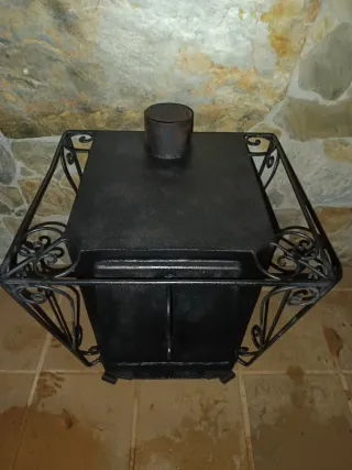 Estufa de leña de hierro