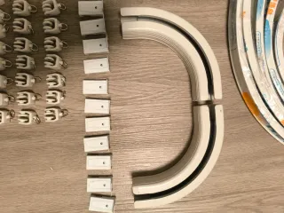 Rieles curvos para cortinas de techo