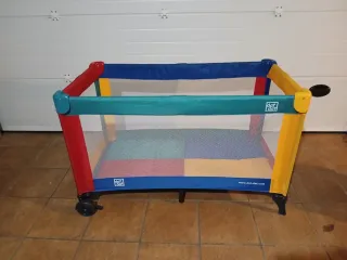 Cuna de viaje plegable