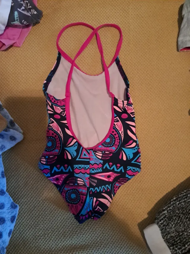 Bañadores niña talla 4