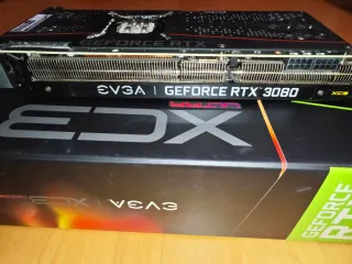 EVGA GeForce RTX 3080 XC3 ULTRA GAMING
