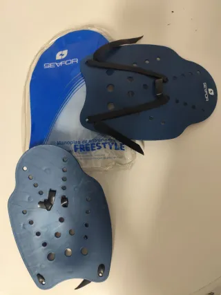 Manoplas Natación Freestyle SEVFOR
