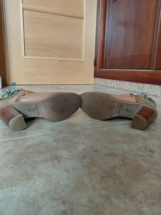 Botines de piel marrones