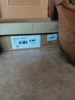 Botines de piel marrones