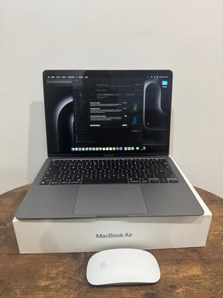 MacBook Air 13 M1 Chip Gris Espacial