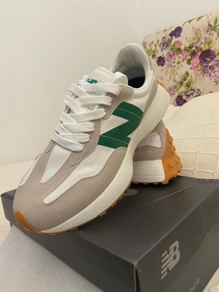 Zapatillas Hombre Blancas y Verdes