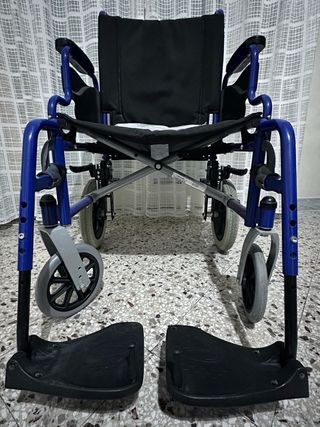 Sedia a rotelle Invacare