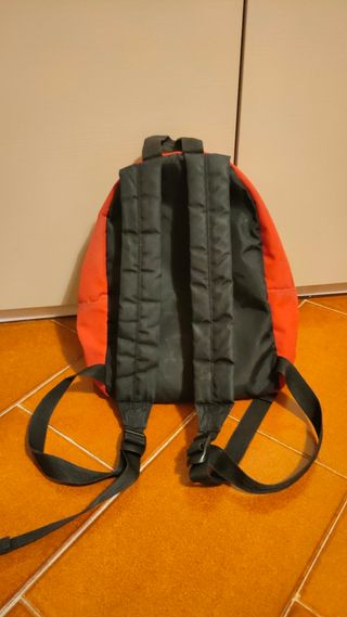 Zainetto Eastpak rosso