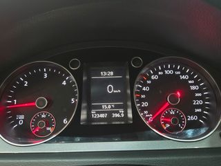 Volkswagen Passat único por su poco kilometraje.