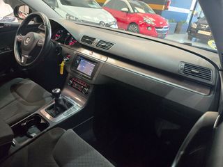 Volkswagen Passat único por su poco kilometraje.
