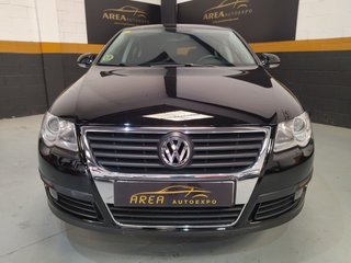 Volkswagen Passat único por su poco kilometraje.