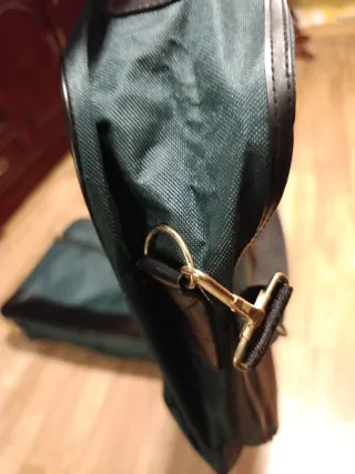 Lote 2 maletines El Corte Inglés verde y negro