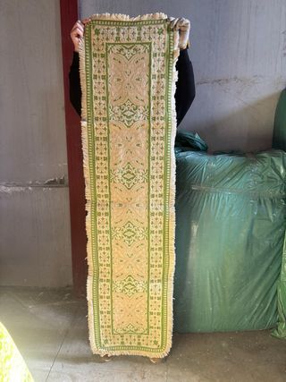 Lote de alfombras verde y beige reversible