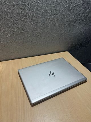 HP Elitebook 830 G5 Argento
