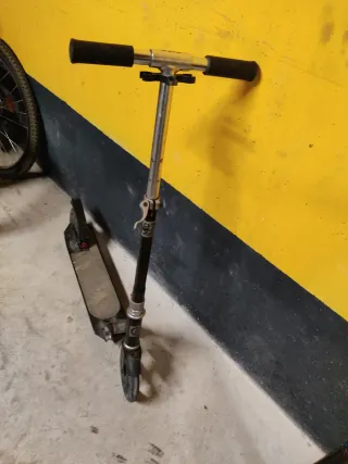 Patinete Oxelo MID 7 Negro