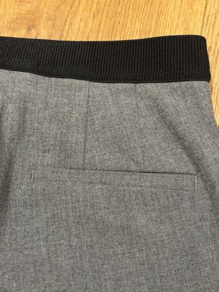 Pantalón ZARA Raya Lateral Gris Talla S