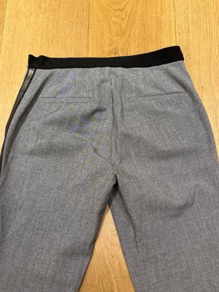 Pantalón ZARA Raya Lateral Gris Talla S