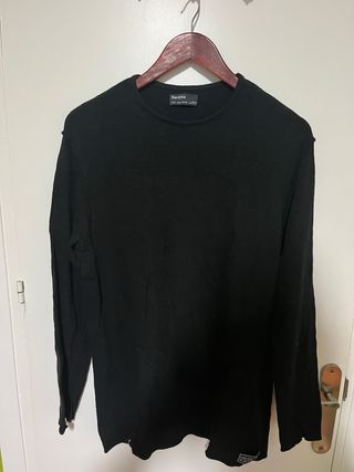 Jersey Bershka negro talla M