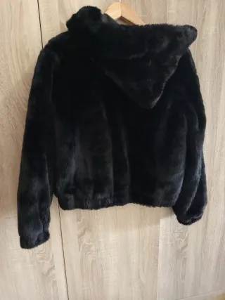Chaqueta pelo negra mujer