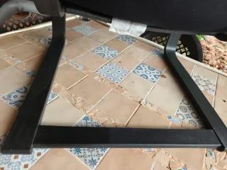 Sillón Poäng Ikea negro-marrón