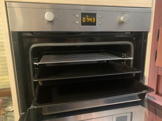 Horno empotrado BEKO BIE22300XP
