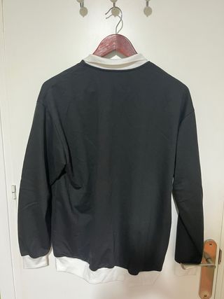 Polo manga larga negro y blanco