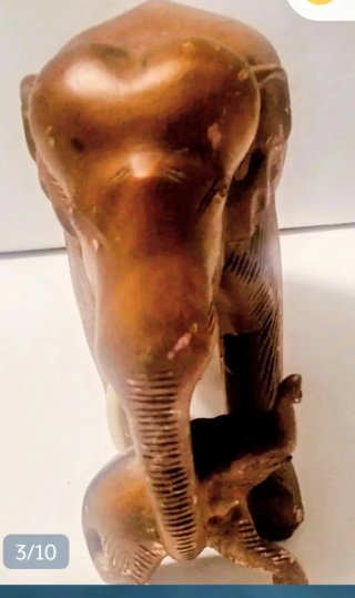 Escultura de teca: Elefante con cría